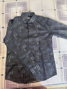 Stylish Geometric Print Shirt