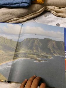 our world 🌎 🌍 Book 📖