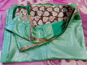 Green &amp; Brown Leaf Pattern Saree