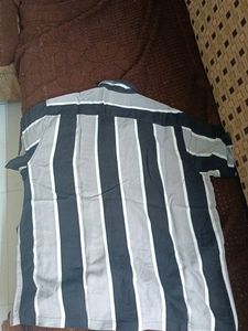 Zudio Shirt Size S