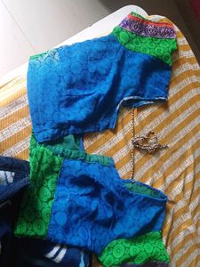 Embroiderd Saree With Blouse