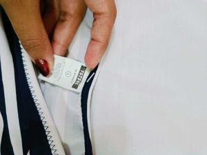 🇳🇿💫♥️ Striped Imported Bottom Wear
