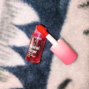 MARS Floral Dew Lip Oil