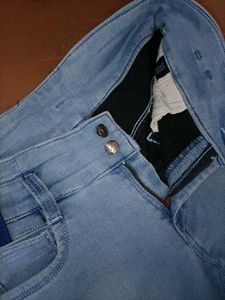 Light Wash Jeans