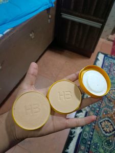 Tg HudaBeauty 2 In 1 Compact Powder