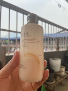 The Face Shop Rice Water Bright &amp; Ric