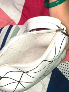 Geometric White Crossbody Bag
