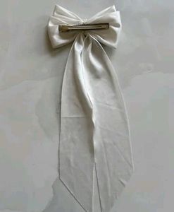 Pretty White Macaron Hair Bow For Womens To Enhanc