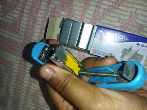KANGARO STEPLER WITH PIN