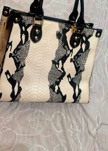 Chic Animal Print Handbag