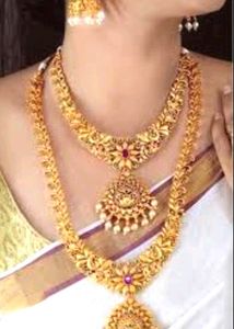 Women&#39;s Jwellery With Earings