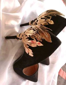 Embellished High Heels Satin Court Heel in Black