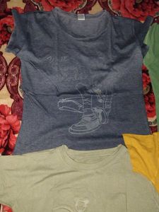 T-Shirt Bundle - Fun Designs!4 piece