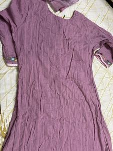 Embroidered Kurta Set With Organza Duptta