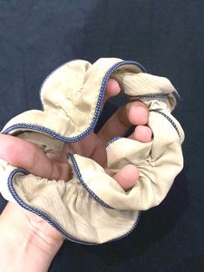 Stylish Hair Scrunchie- Cream and blue