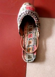 Embroidered &amp; Beaded Ethnic Print Flats