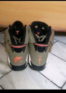 Air Jordan retro 6 Travis Scott edition sneaker 👟