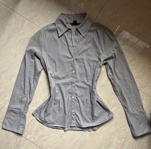 Y2k Stripped Grey Shirt