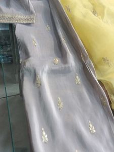 Elegant  Salwar Kameez (Minor Issue)