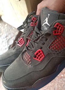 NIKE AIR  Good Condition