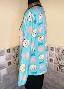 Size M/L 🎁Buy 2 Get 1 Free 🎁Cute Bear Print Top