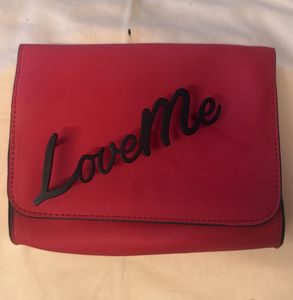 MAC Red &#39;Love Me&#39; Clutch &amp; VEGA Brush Set