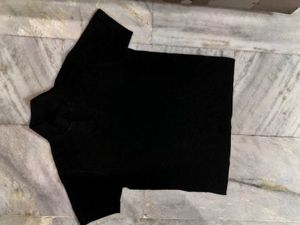 Zudio black polo t-shirt