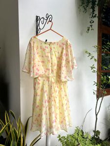 IT GIRL Floral Dress