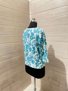 Imported cardigan new with tag 🏷️