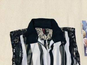 Black Stripped Trendy Top