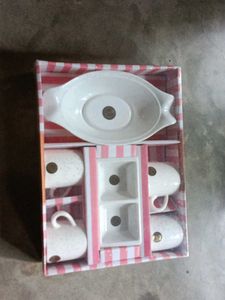 Dinnerware Set