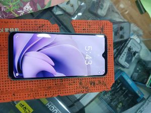 Vivo V24