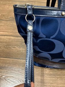 Coach Signature Shoulder Bag