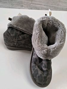 Leopard Print Fur Lined Boots Kids size 12