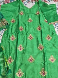 Beautiful Partywear Suit Set