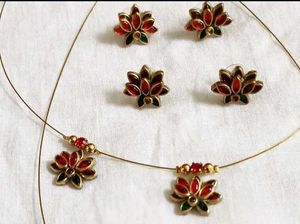Lastest Invisible Necklace With Earrings