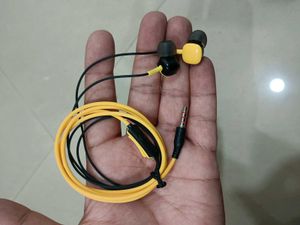 Realme HD Earphone