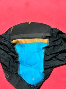 Women’s Padded Cycling Shorts –(Size -S)