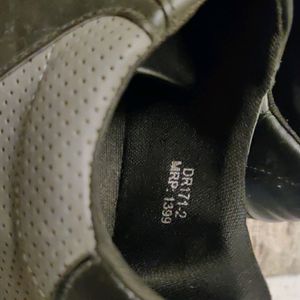 Unisex shoes from Fame Forever(size 39)