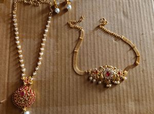 Set Of 2 Neckpieces