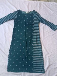 Patterned Casual Dresses Combo Kurti And Short Top