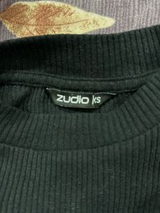 Ribbed Cutout Black Top