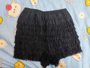 Black Lace Pinteresty Viral Shorts
