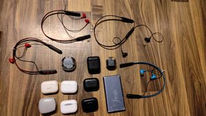 Mixed Lot of Headphones