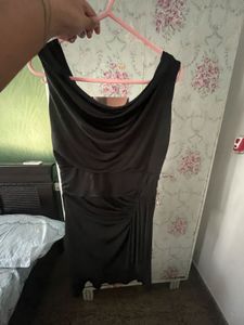 Classy One/Off Shoulder Black Dress