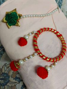 Red &amp; Gold Bangle And Mang Teeka