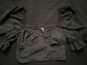 H&M Black Crop Top