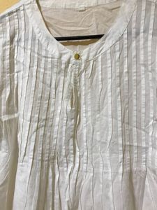 Loose White Flare Top