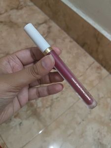 New MyGlamm Lipstick Shade - Fake ID