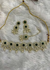 Elegant Green & Gold Jewelry Set
